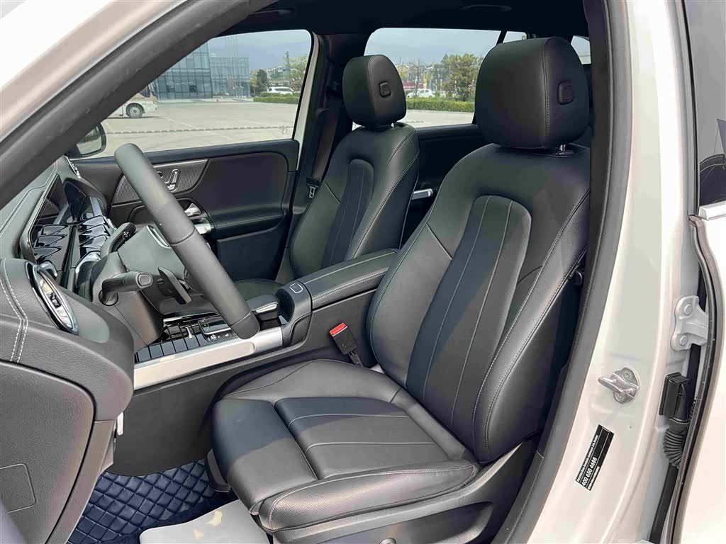 Mercedes-Benz GLB, 2021 все фото