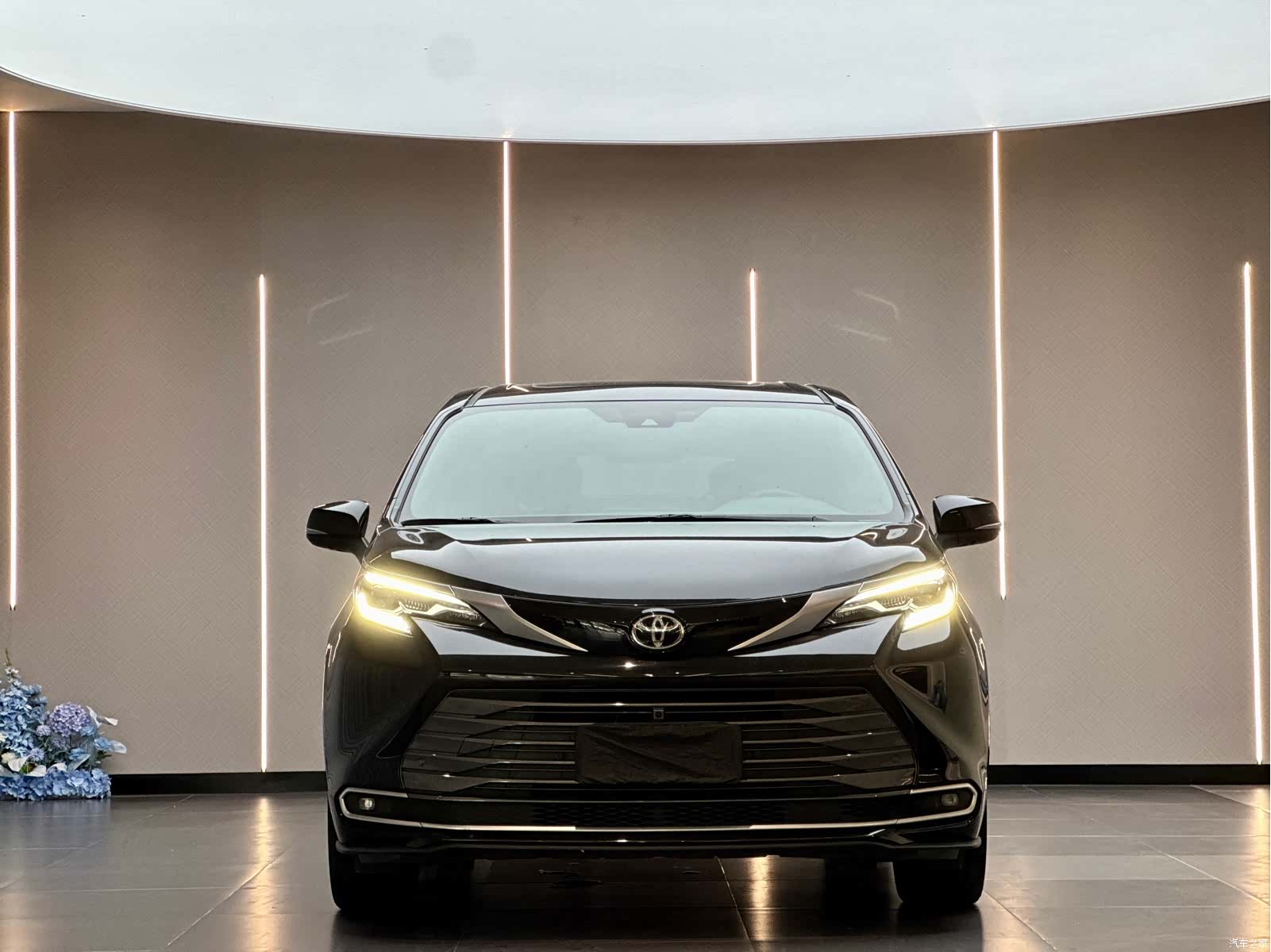 Toyota Sienna, 2025 2