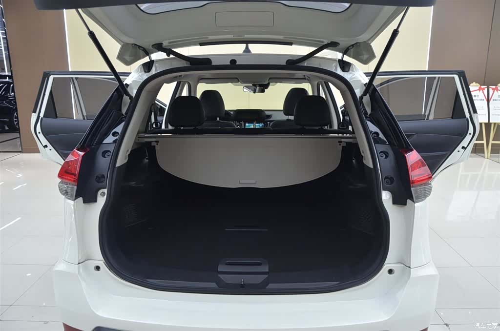 Nissan X-Trail, 2019 14