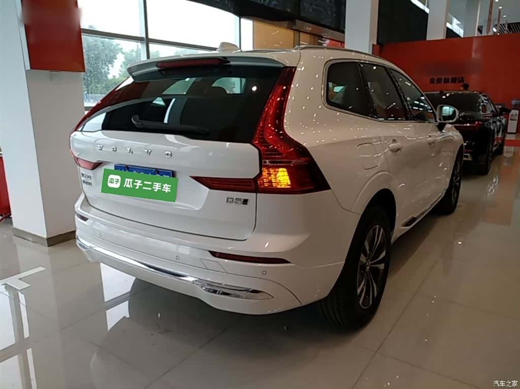 Volvo XC60, 2026 7