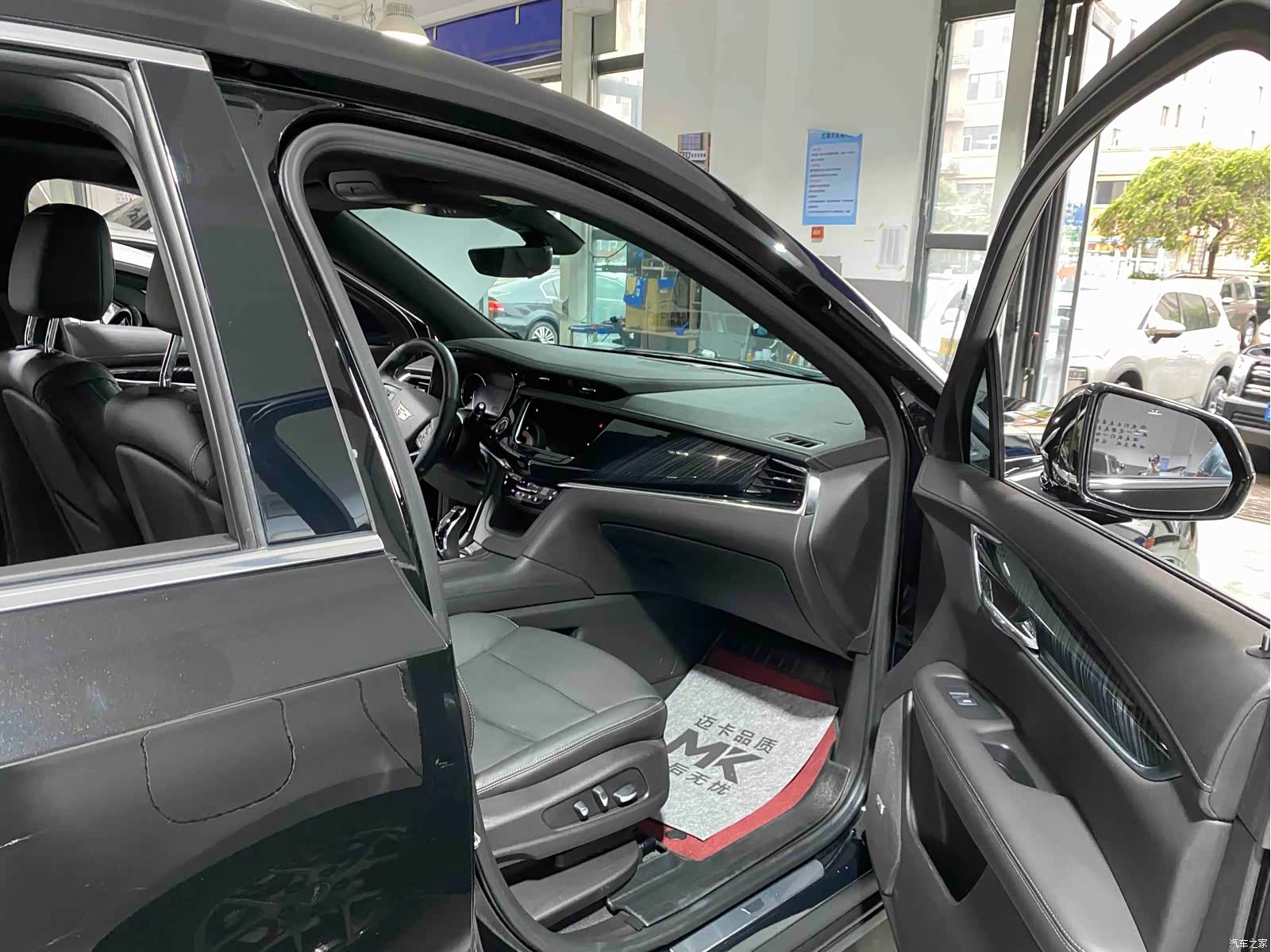 Cadillac XT6, 2022 12