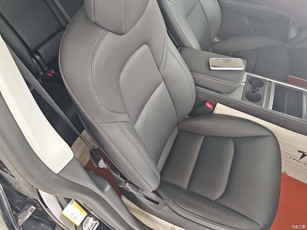 Tesla Model Y, 2021 20