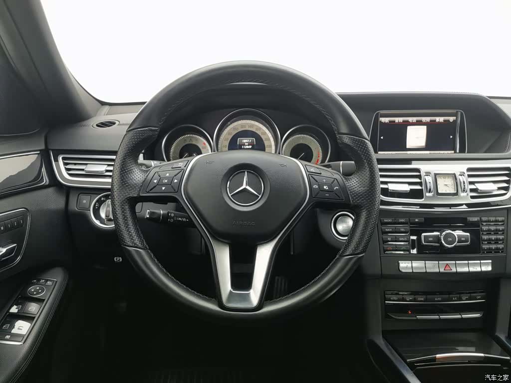 Mercedes-Benz E-Class, 2015 11