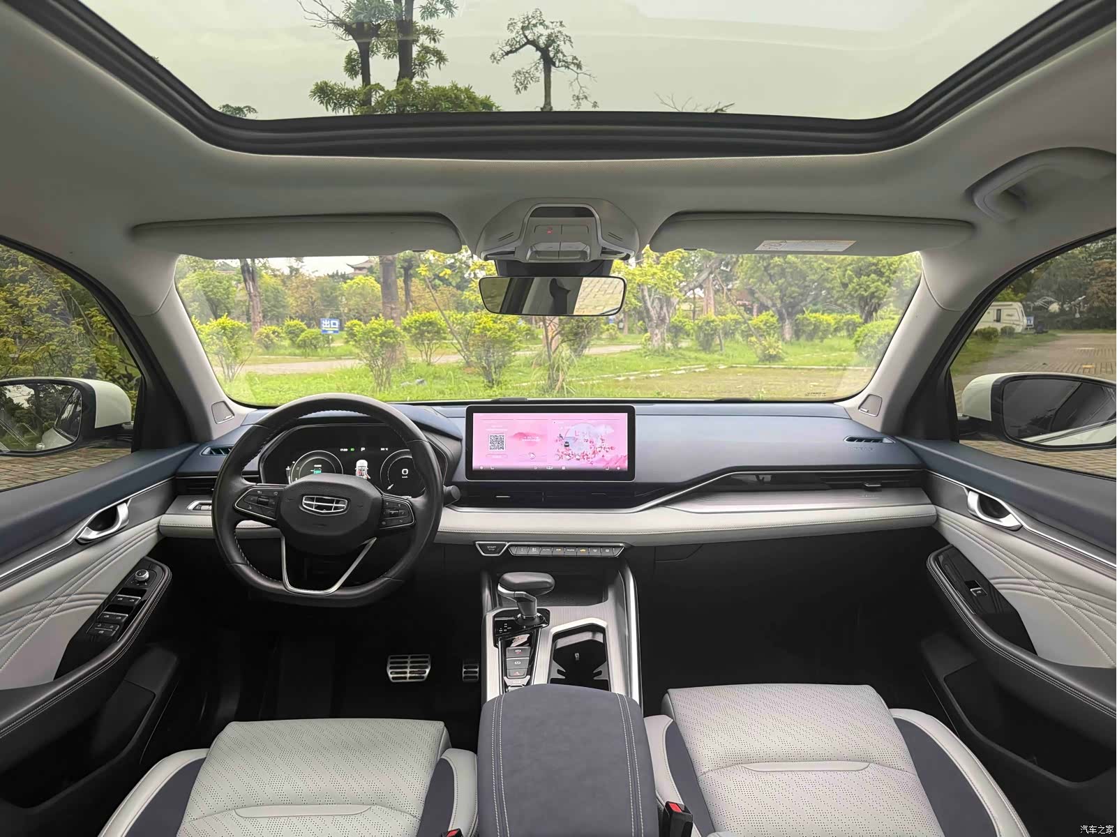 Geely Preface, 2022 9