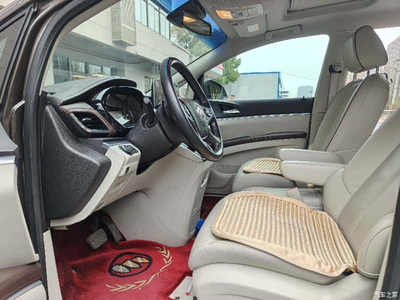 Buick GL8, 2021 4