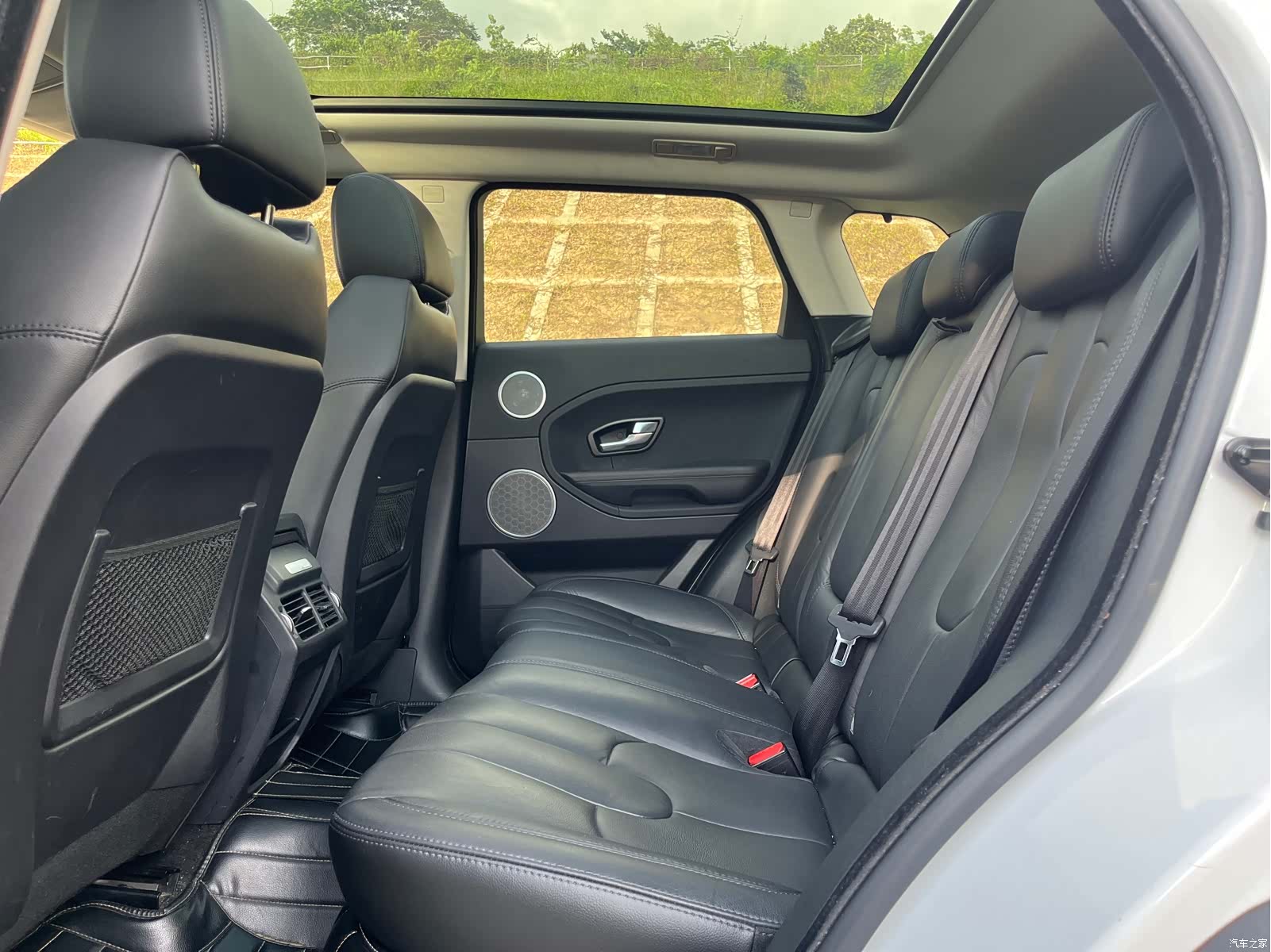 Land Rover Range Rover, 2015 10