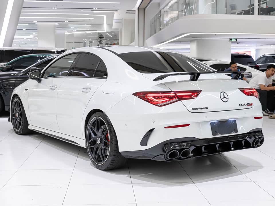 Mercedes-Benz CLA AMG