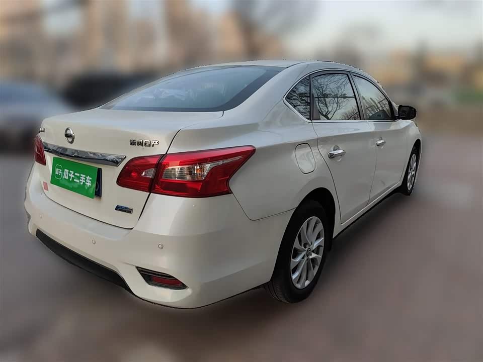 Nissan Xuan Yi