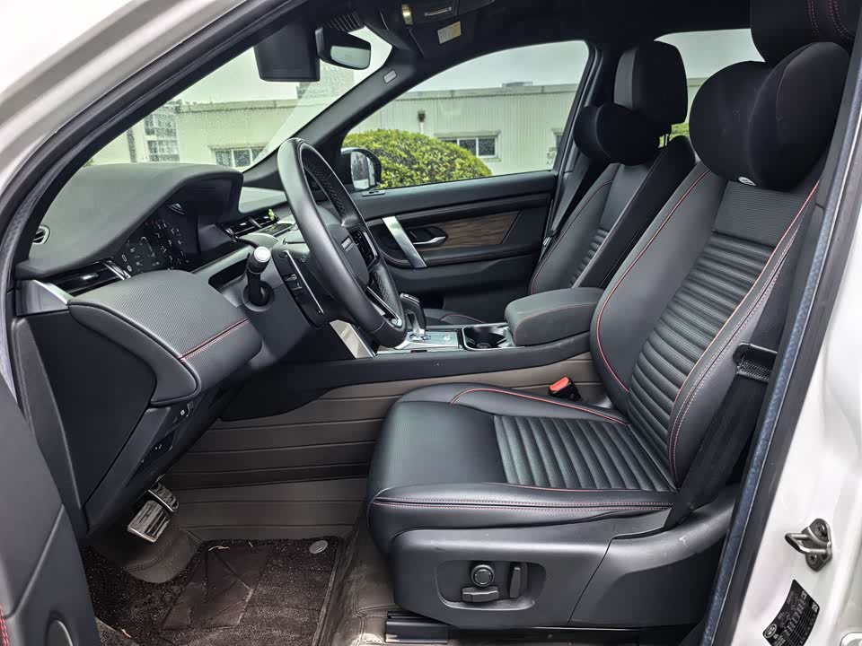 Land Rover Discover sports