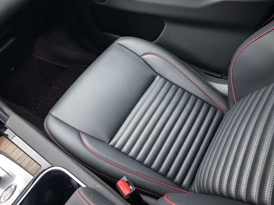 Land Rover Discover sports