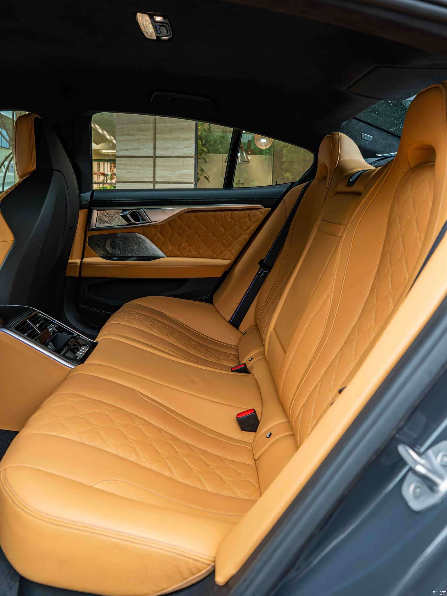 BMW M8, 2021 19