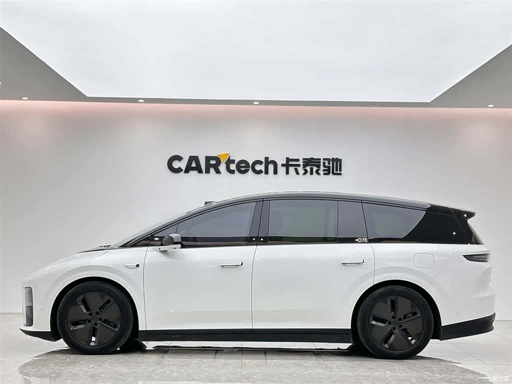 Li Auto i8, 2026 2