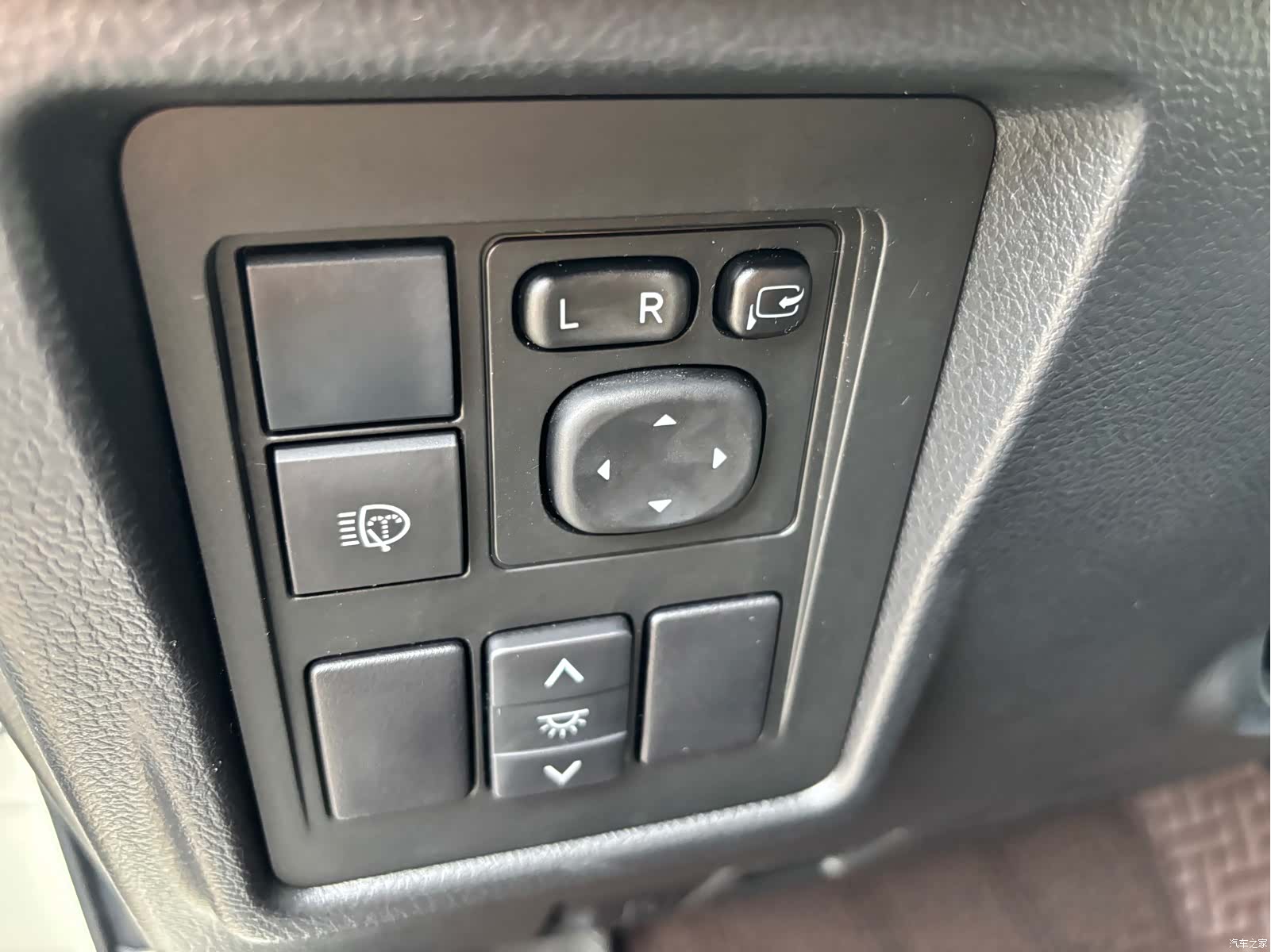 Toyota Prado, 2019 18