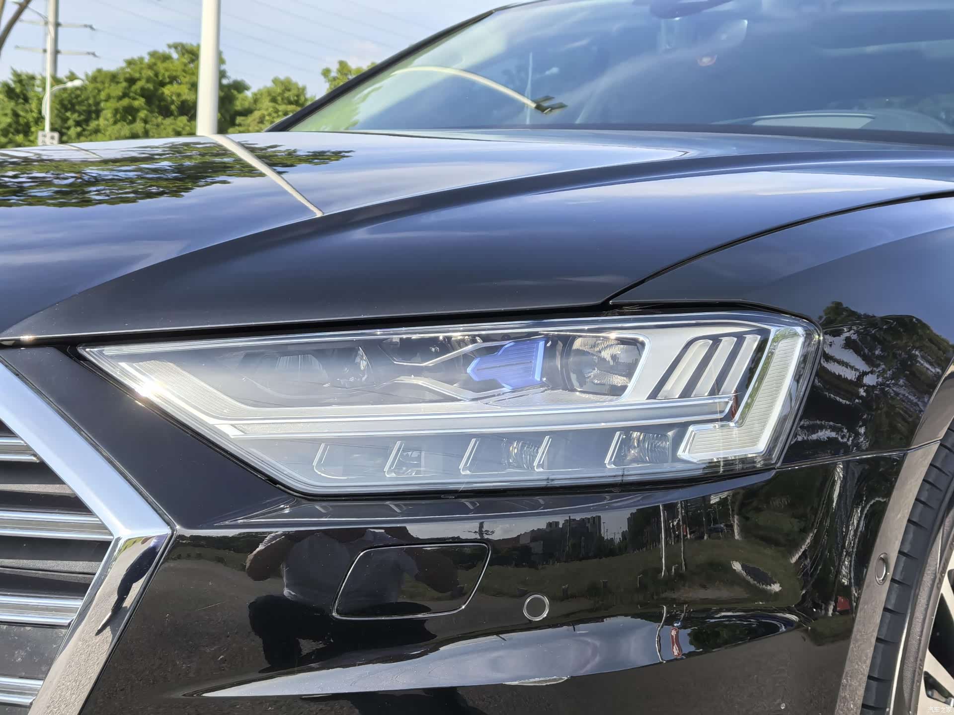 Audi A8L, 2021 4