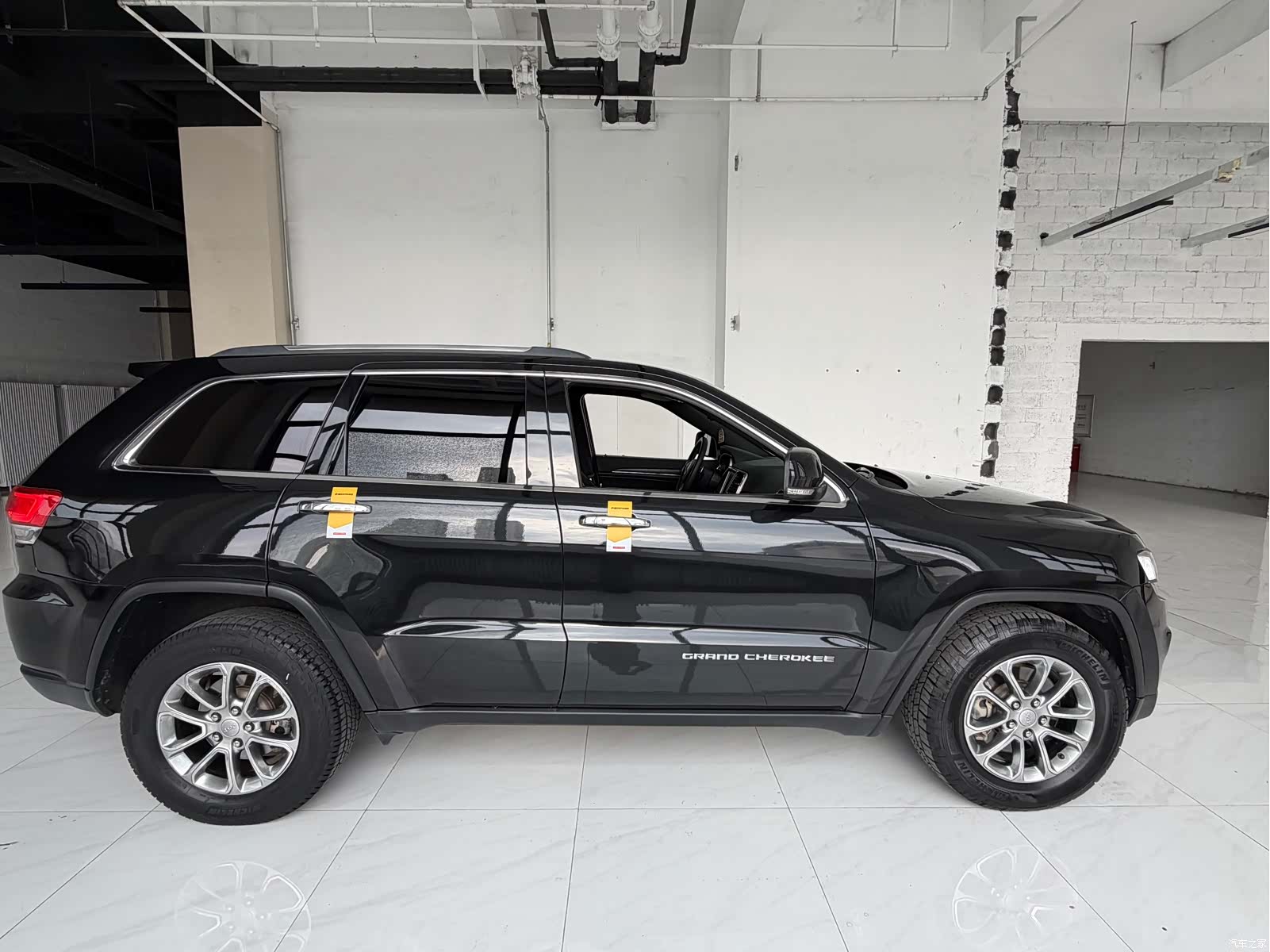 Jeep Grand Cherokee, 2017 4