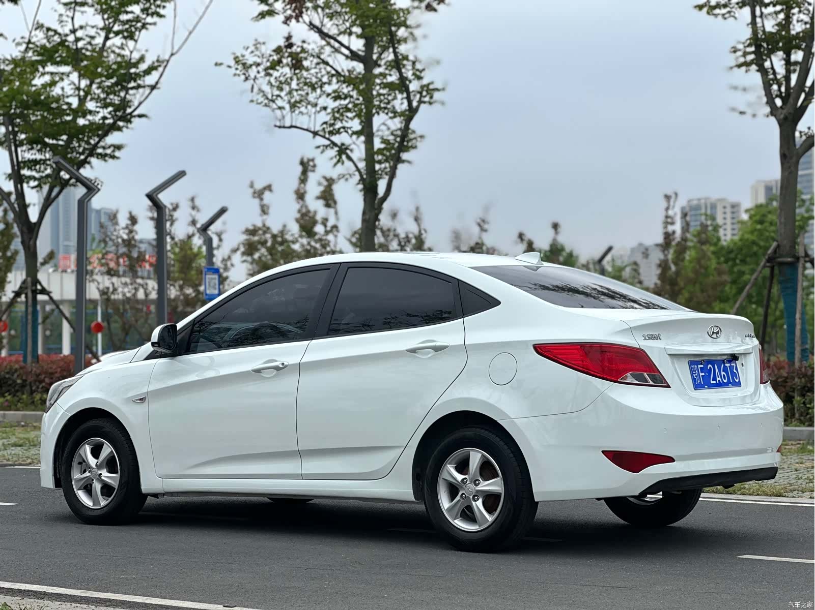 Hyundai GLS, 2014 4