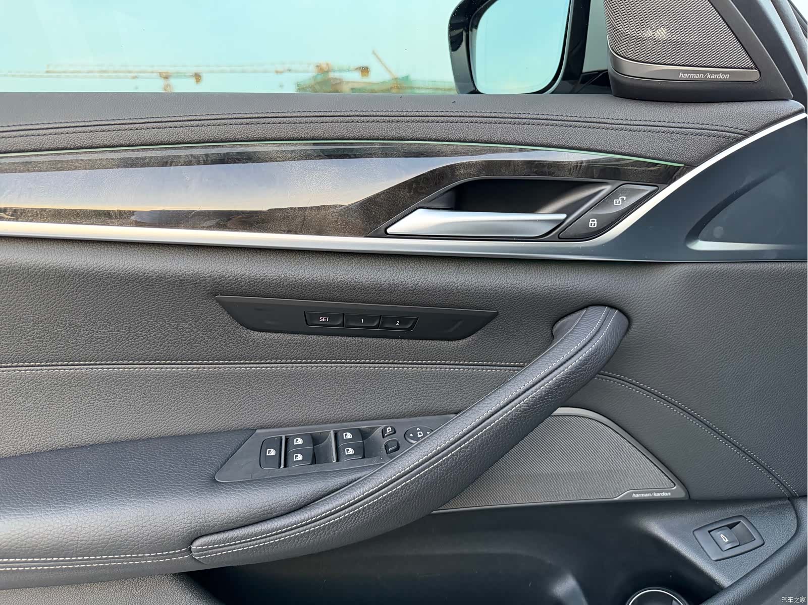 BMW 5 Series, 2018 9