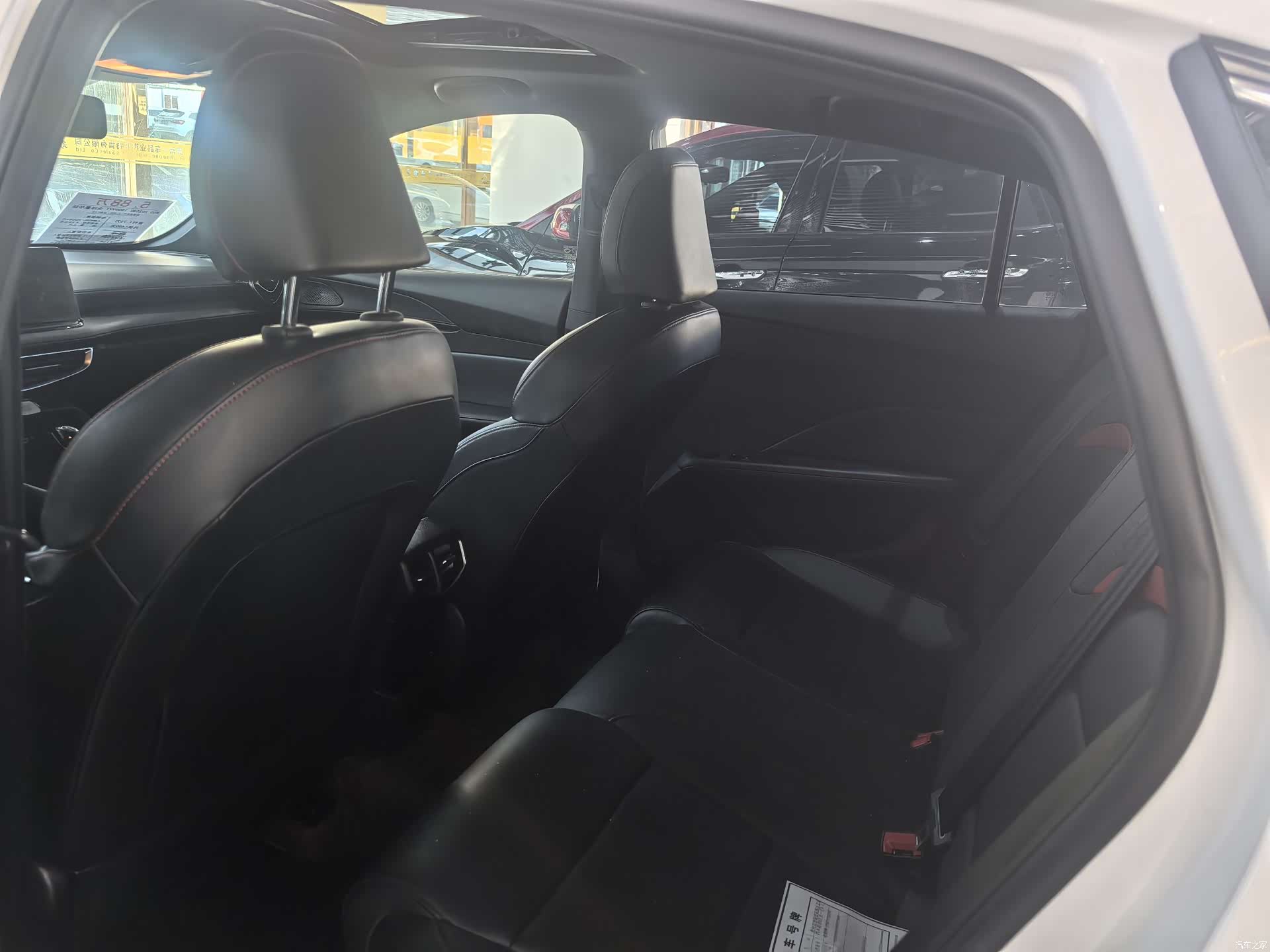 MG MG5, 2025 все фото