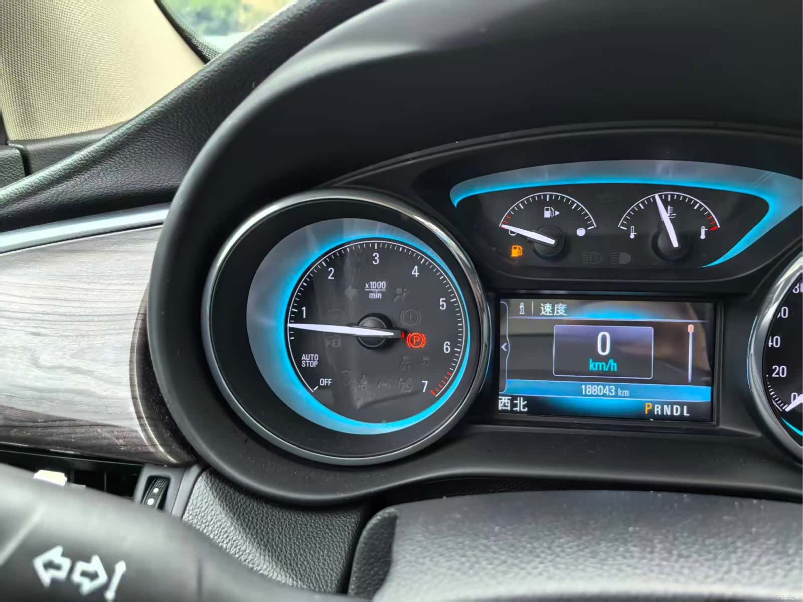 Buick Envision Plus, 2017 9