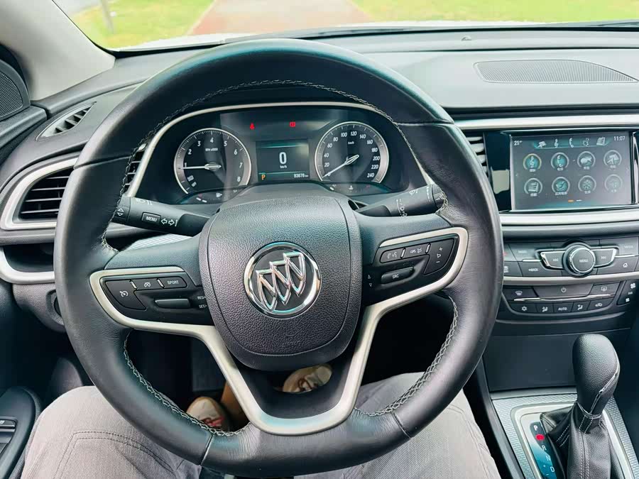 Buick Inslight 2020, фото 5