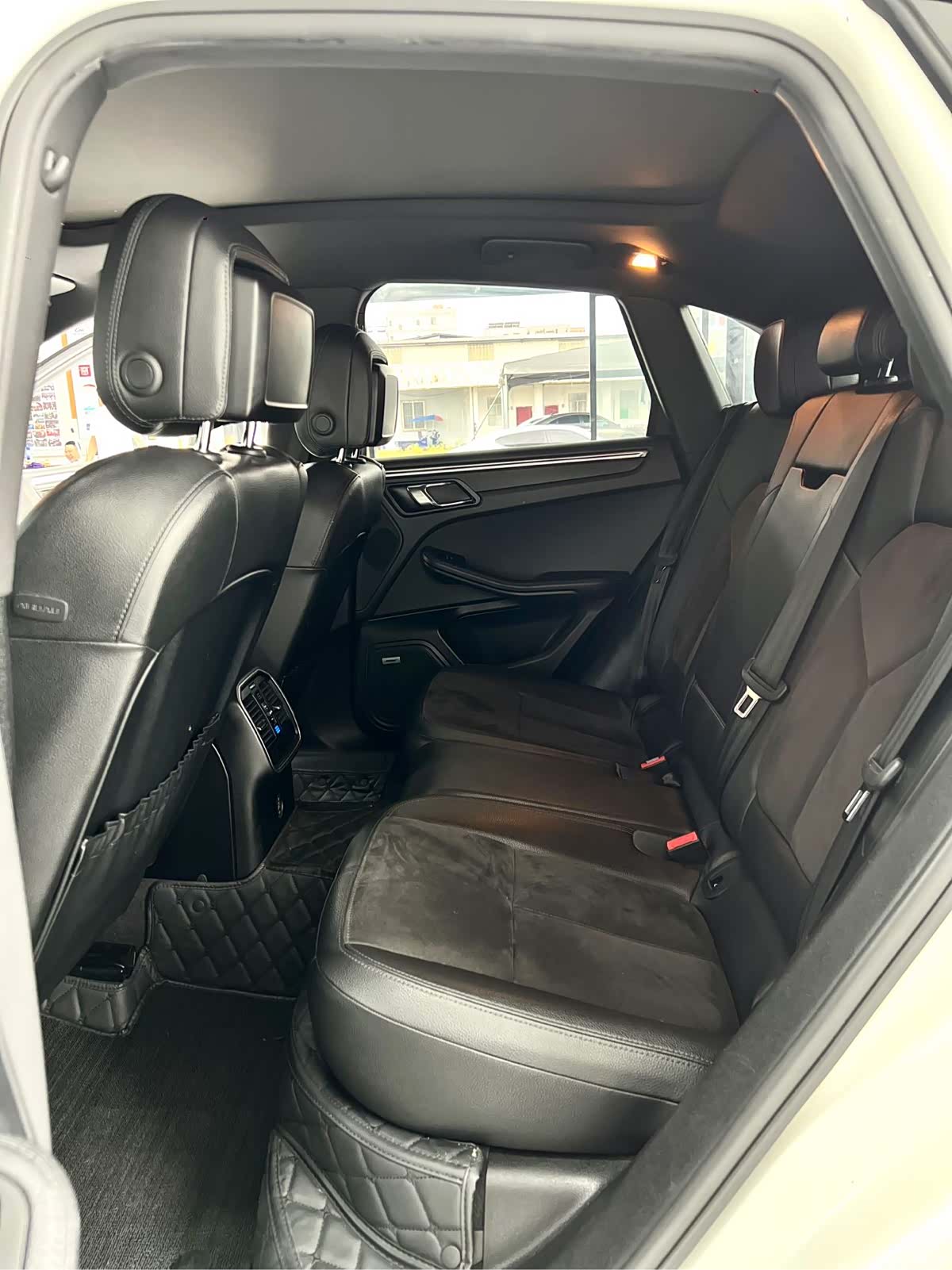 Porsche Macan, 2018 9