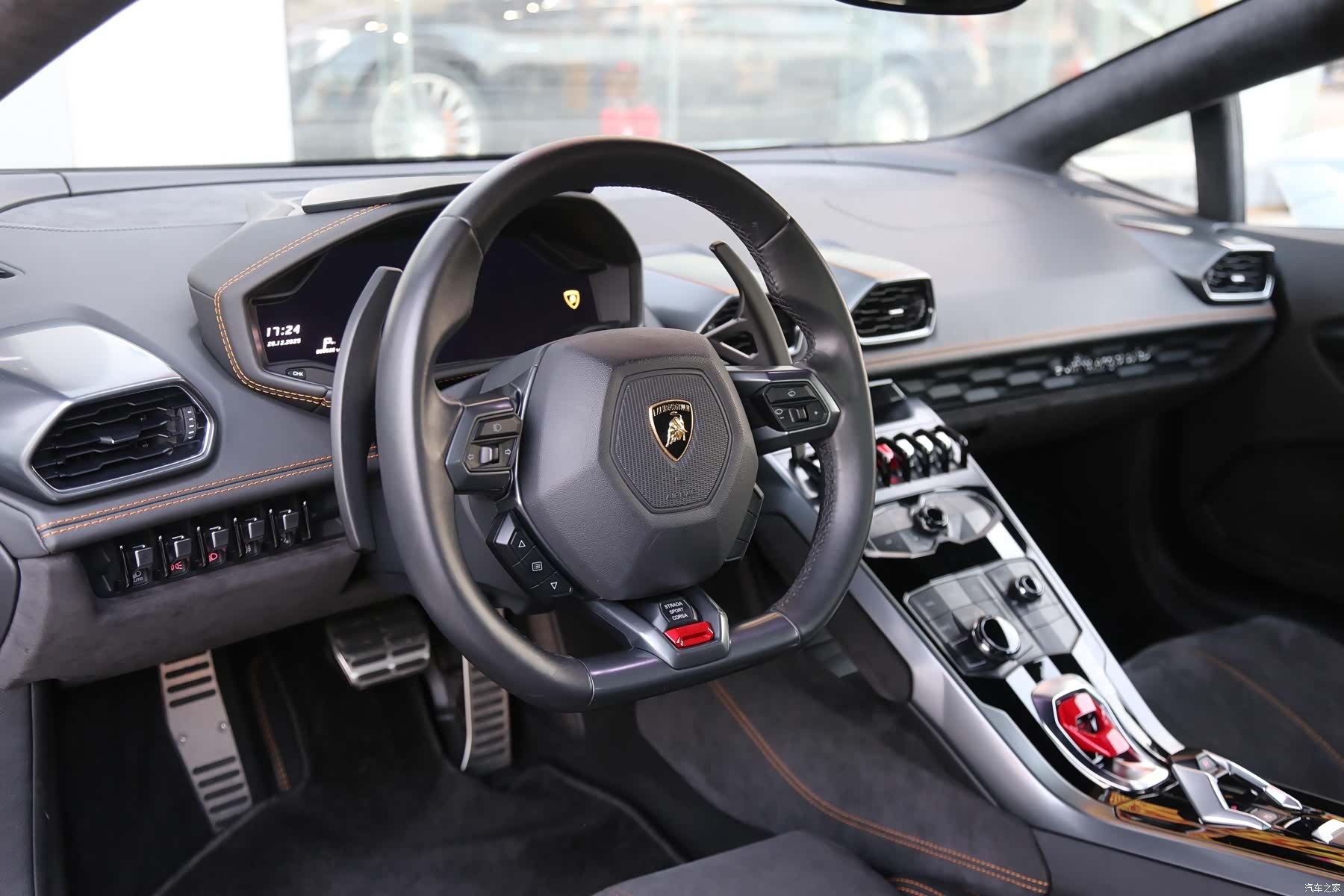 Lamborghini Huracán, 2015 7