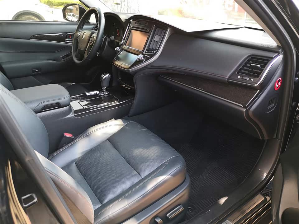Toyota crown Toyota crown