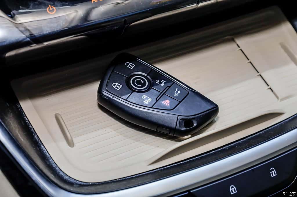Buick GL8, 2025 19