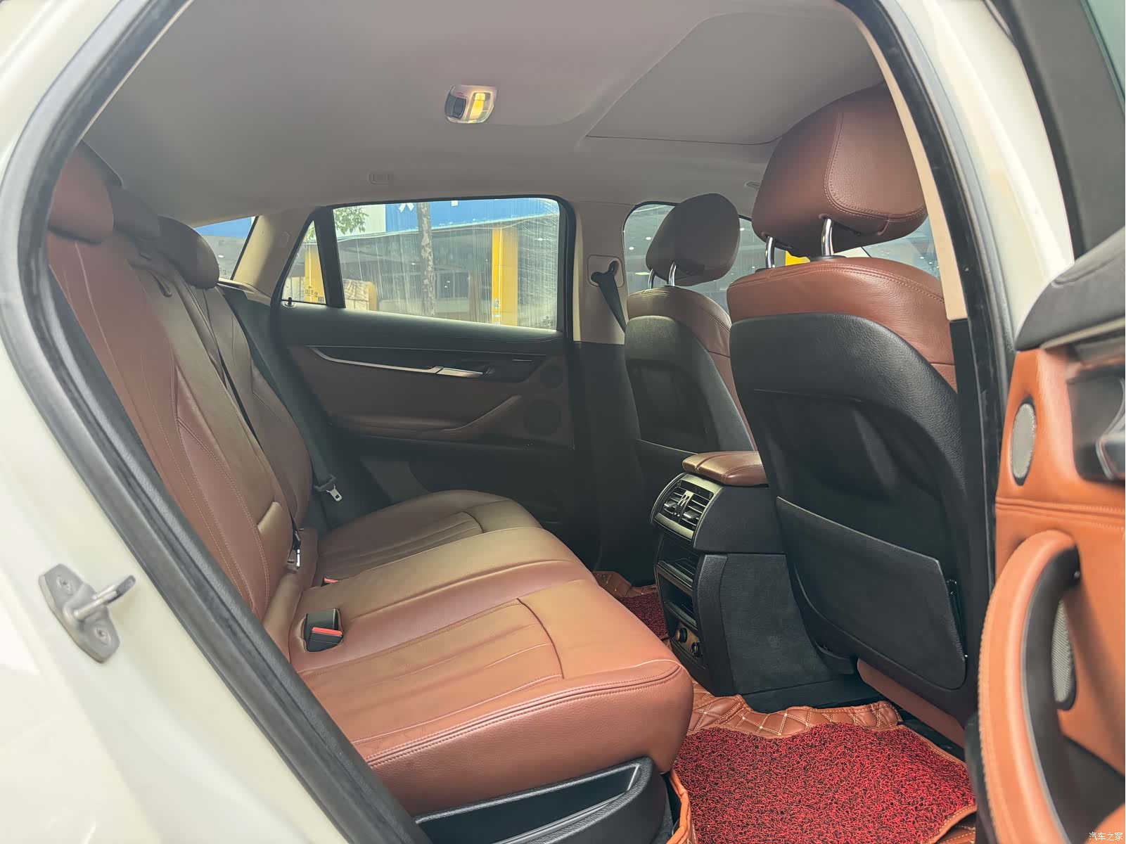BMW X6, 2015 12