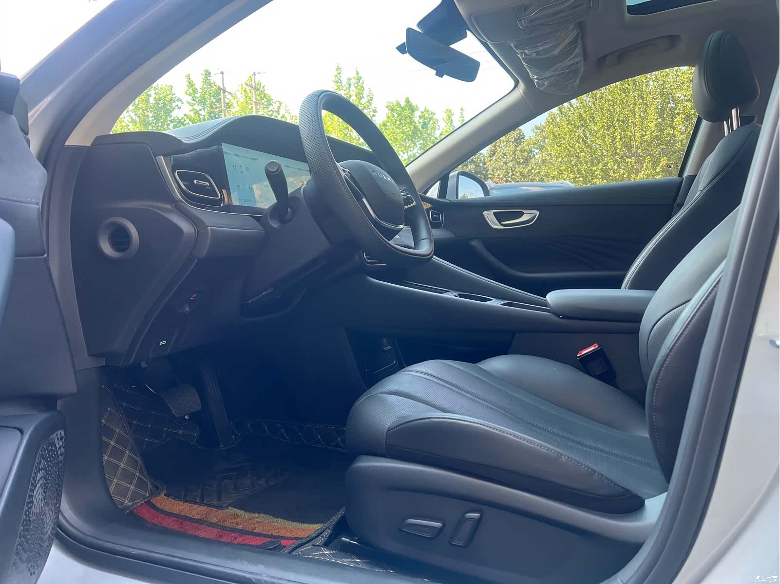 Roewe D7, 2025 12
