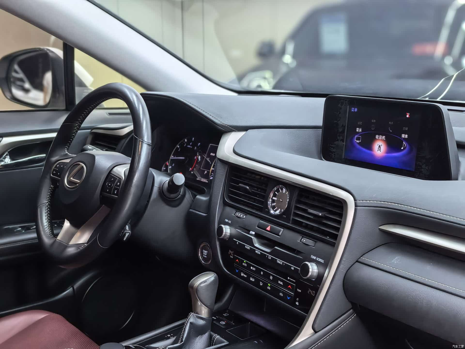 Lexus RX, 2018 23