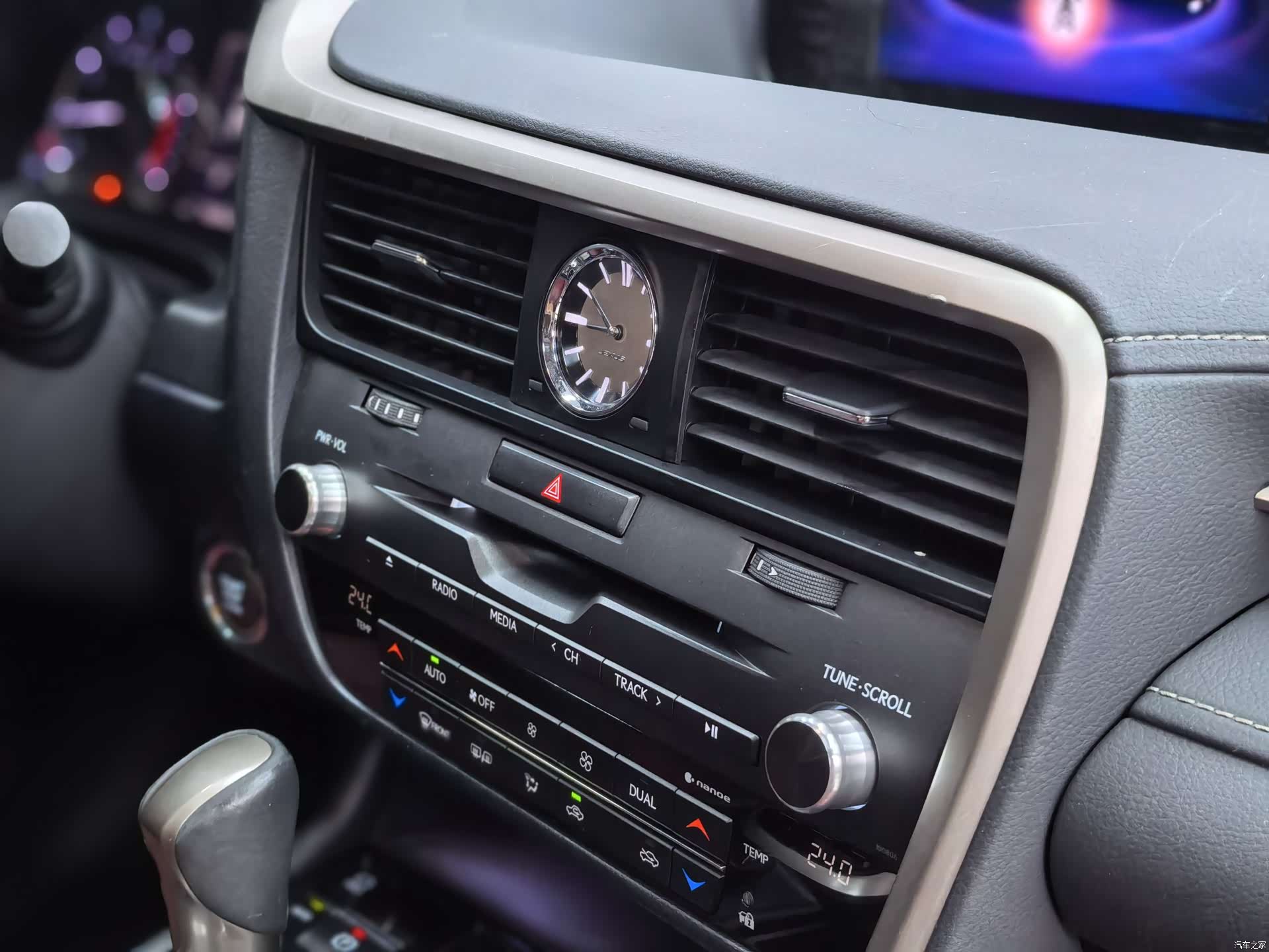 Lexus RX, 2018 25