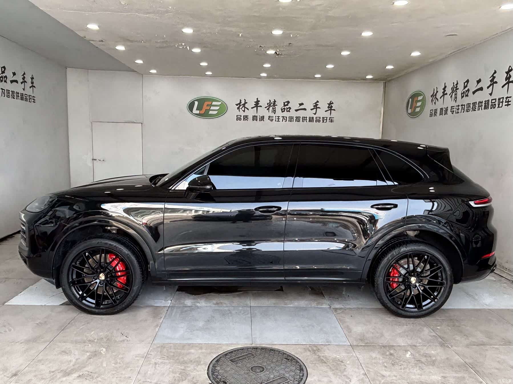 Porsche Cayenne, 2025 4