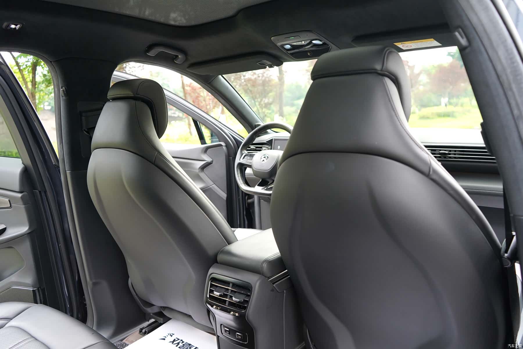 NIO EC6, 2021 11