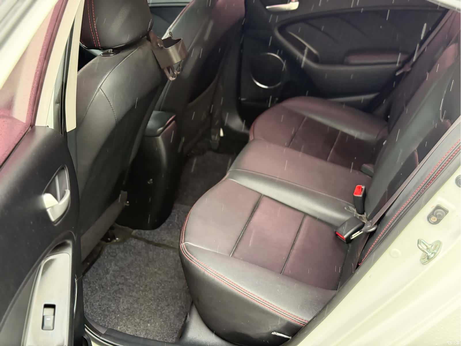 Kia K3, 2016 8