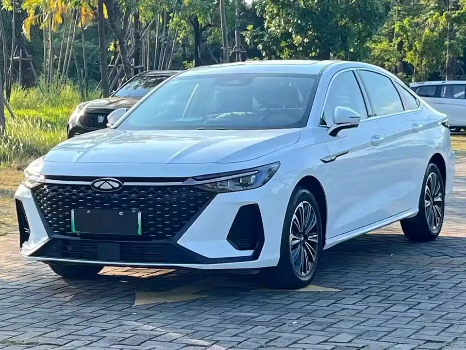 Chery Fulwin Fengyun A8