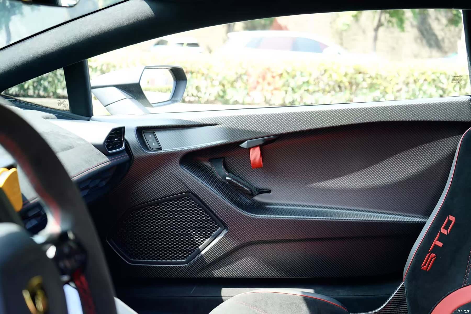 Lamborghini Huracán, 2022 11