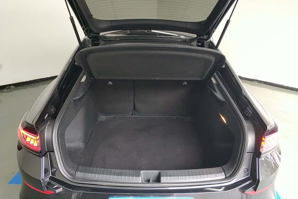 Volkswagen Lamando, 2024 4