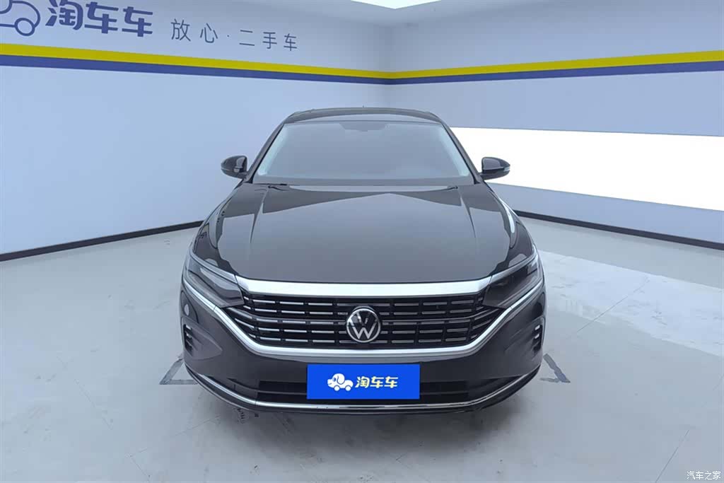 Volkswagen Passat, 2024 2