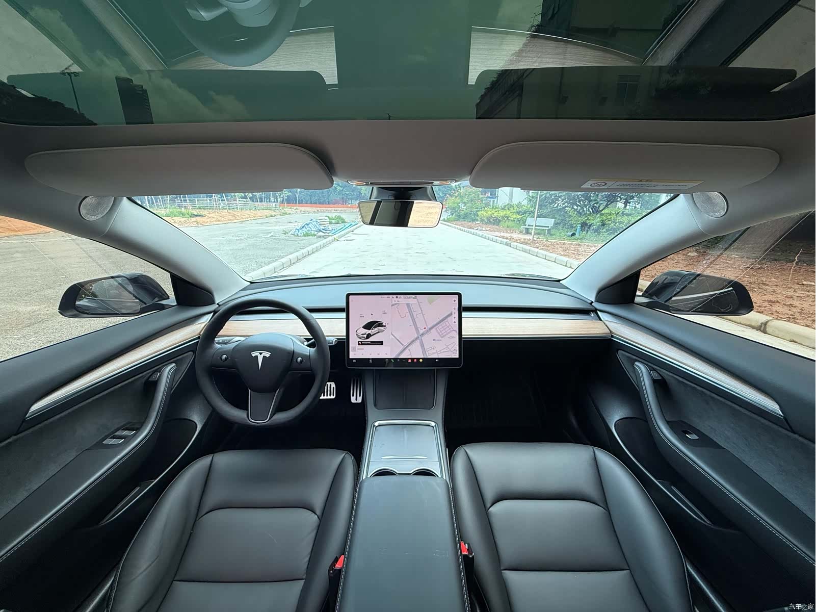 Tesla Model 3, 2021 все фото