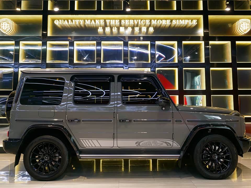 Mercedes-Benz G-class Mercedes-Benz G-class