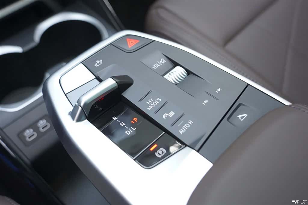 BMW X1, 2025 15