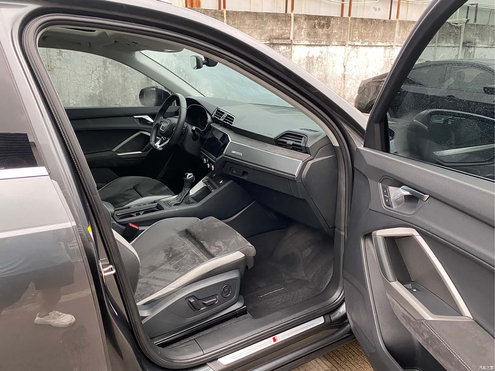 Audi Q3, 2022 9