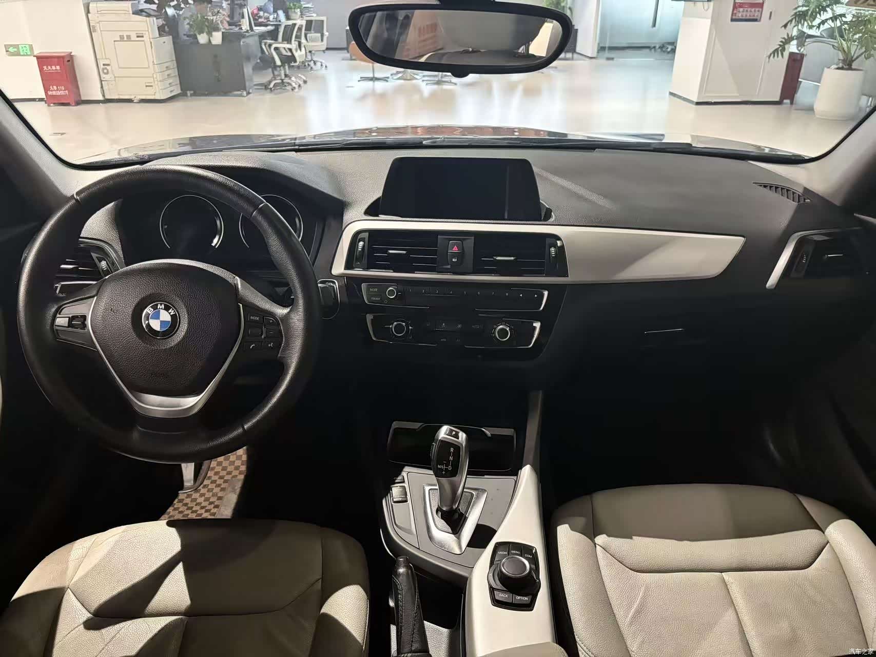 BMW 1 Series, 2018 9