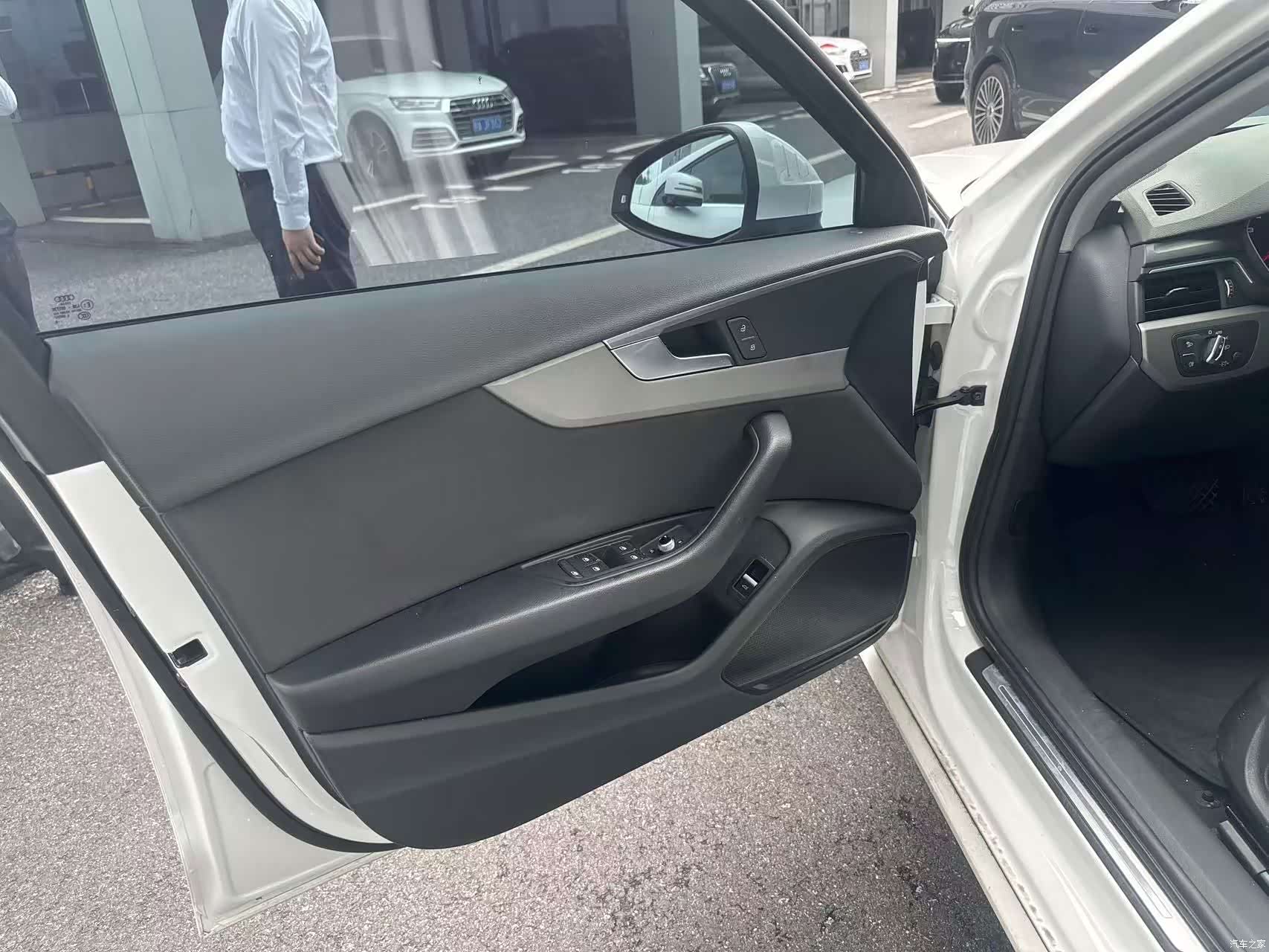 Audi A4L, 2018 8