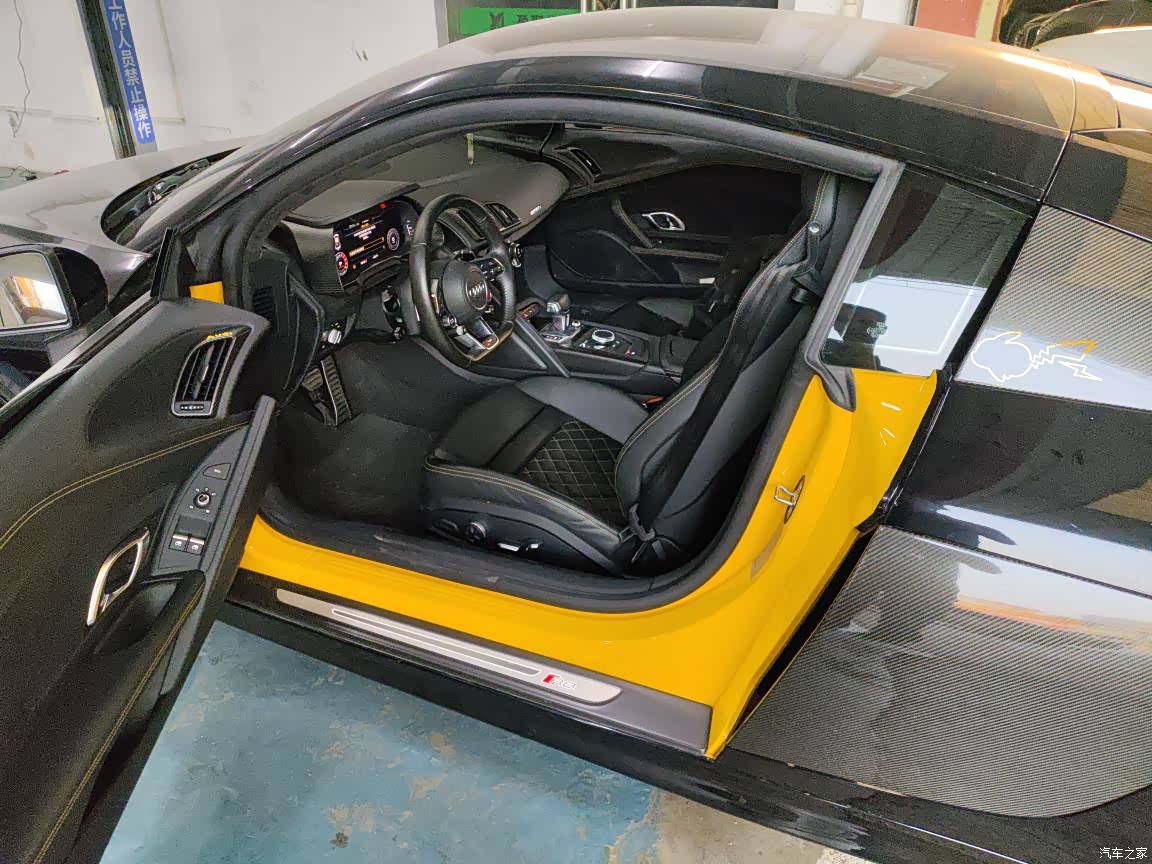 Audi R8, 2017 все фото