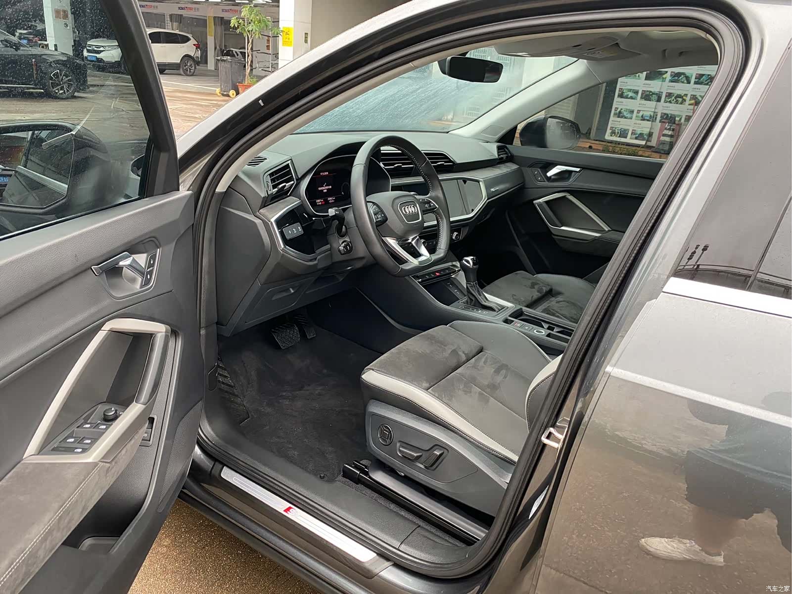 Audi Q3, 2022 7