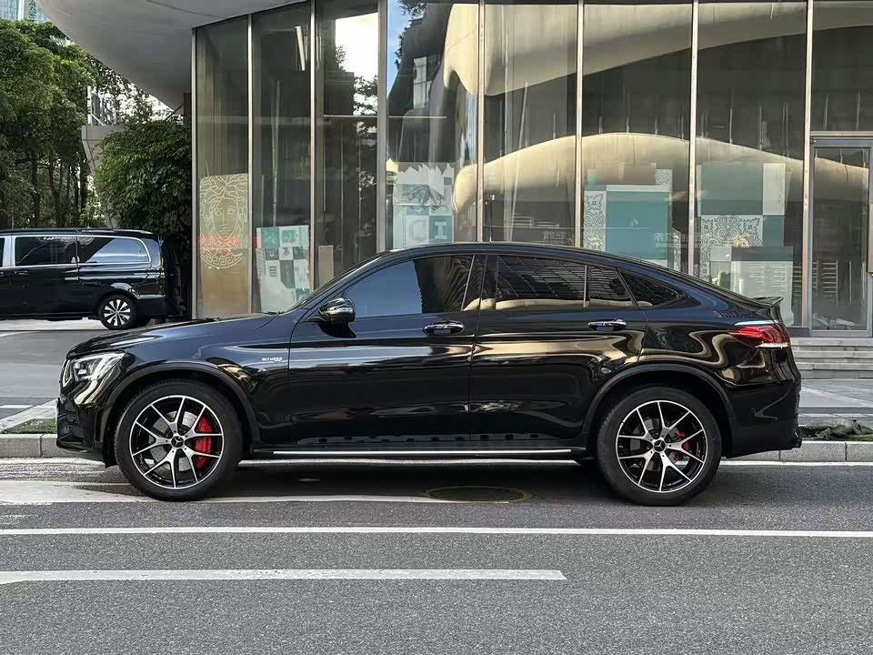 Mercedes-Benz GLC AMG