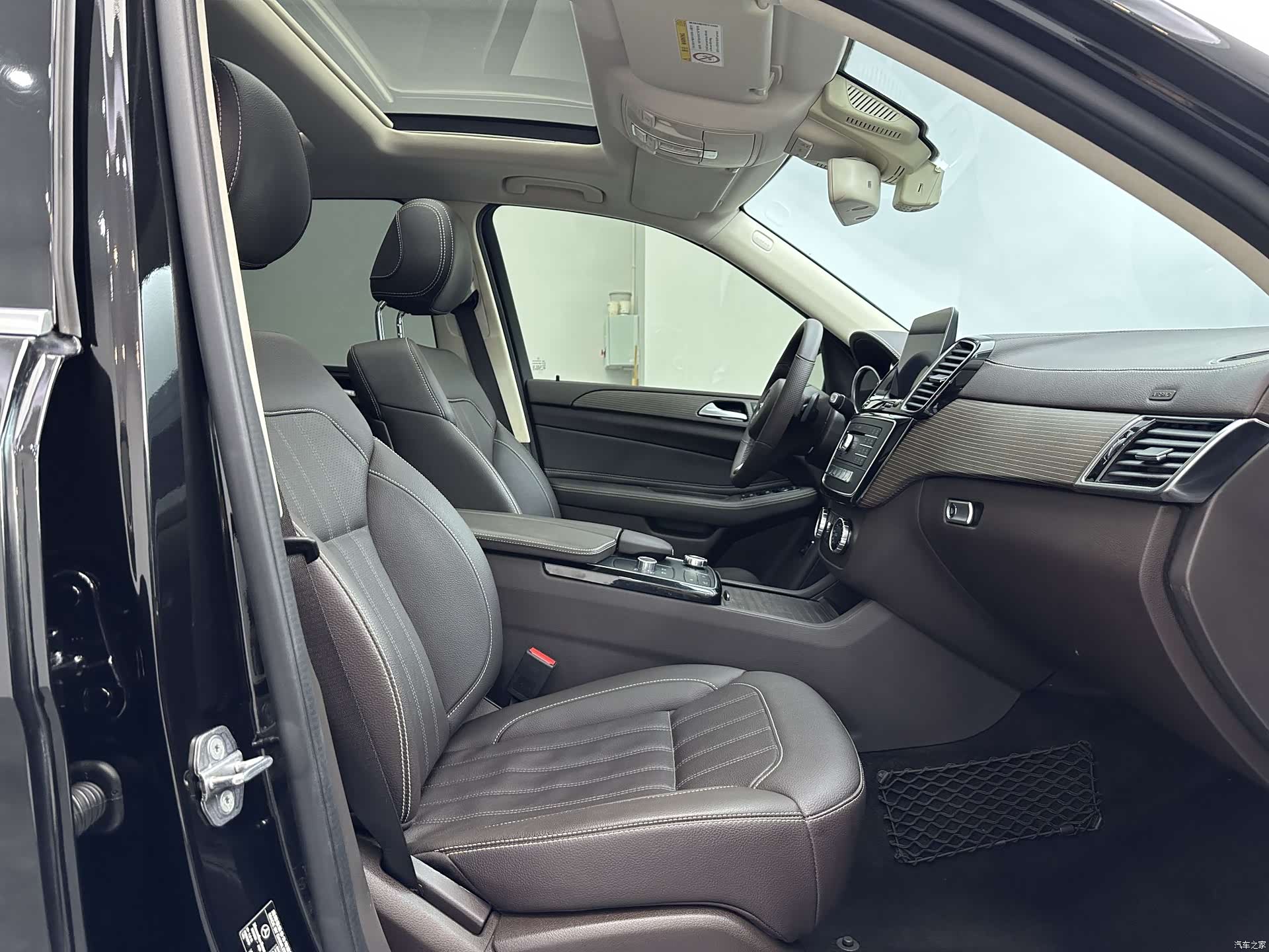 Mercedes-Benz GLE, 2019 13