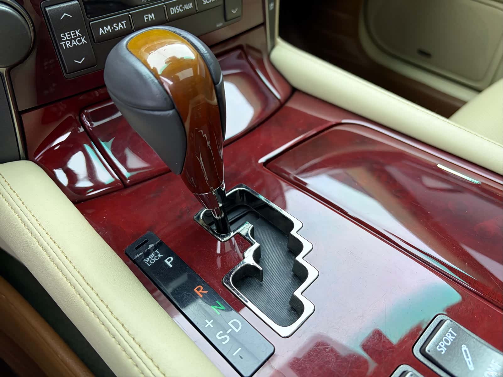 Lexus LS, 2009 18